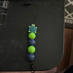 A car freshener holder